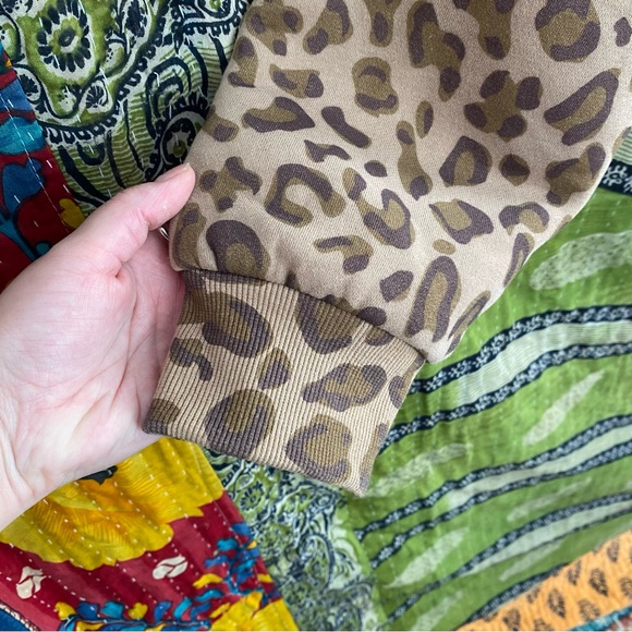 NWOT Comfrt Limited Edition Brown Leopard Minimalist Hoodie Size Large - Picture 9 of 14